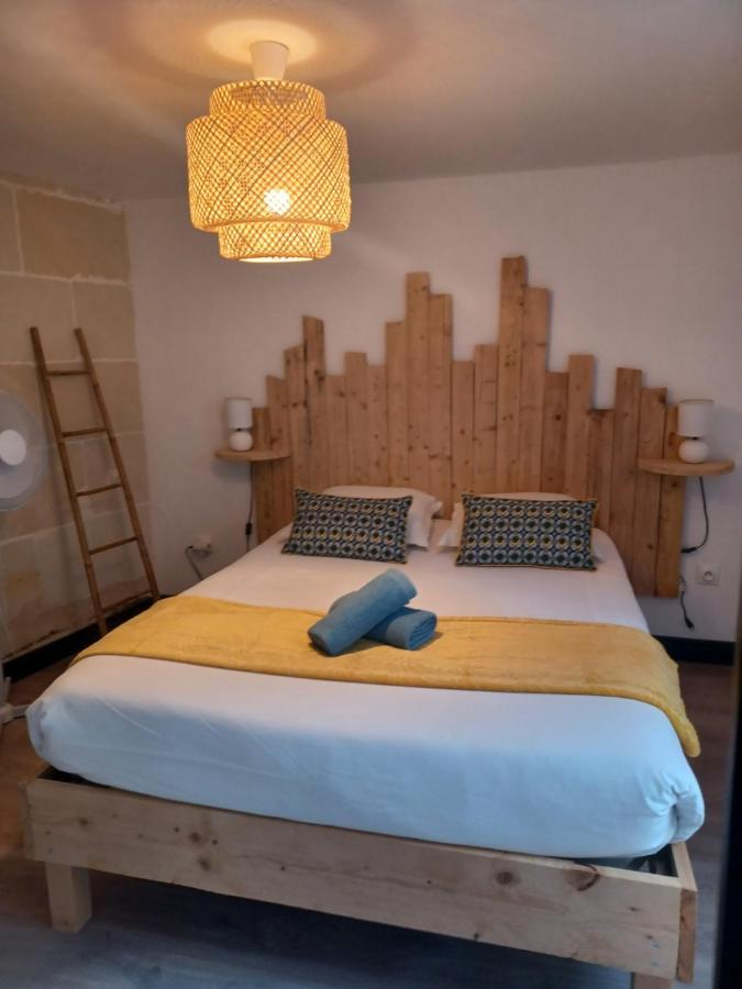 le gîte le CAMÉLIA Saint-Aignan  Esterno foto